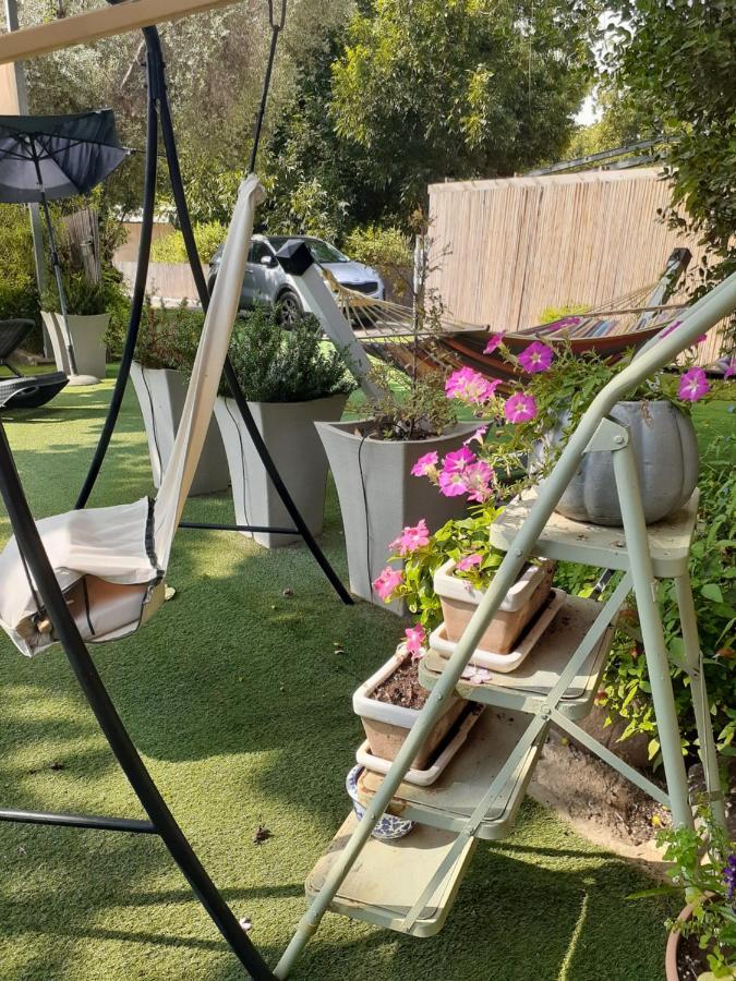Love & Lemons Yesud HaMa'ala Exterior foto