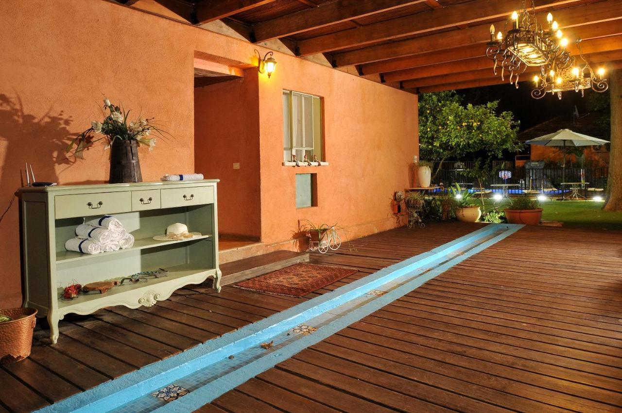 Love & Lemons Yesud HaMa'ala Exterior foto